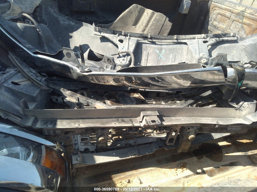 VIN 1GC1CSEG6KF256947 2019 CHEVROLET SILVERADO 2500HD LT