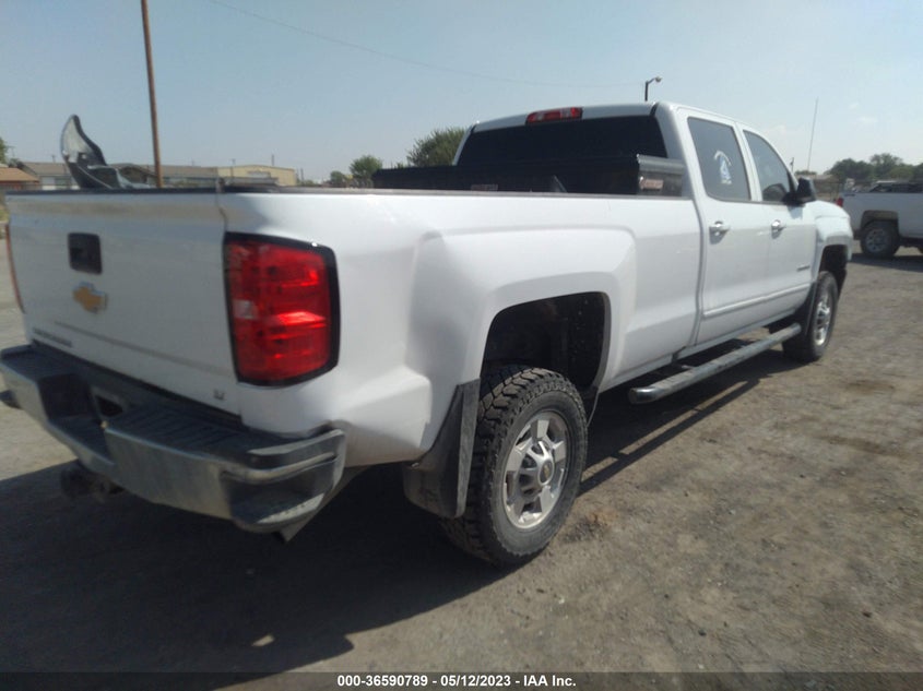 VIN 1GC1CSEG6KF256947 2019 CHEVROLET SILVERADO 2500HD LT