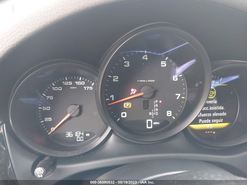 VIN WP1AA2A56JLB02263 2018 PORSCHE MACAN