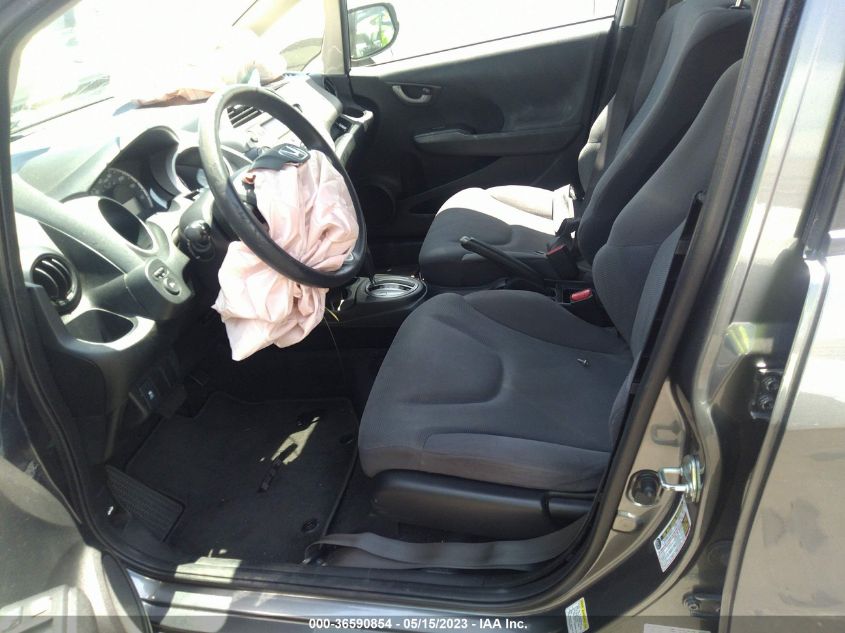 2013 HONDA FIT - JHMGE8H38DC026586