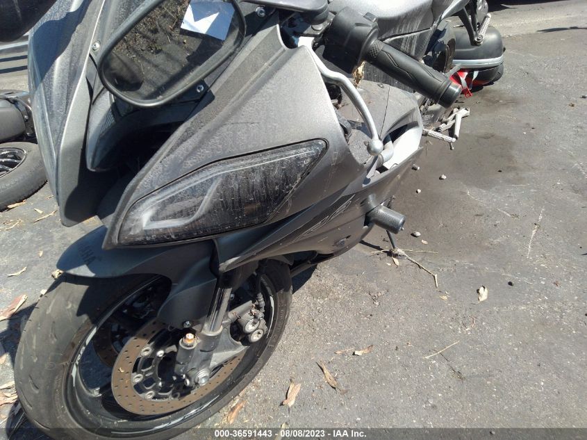 2016 YAMAHA YZFR6 C JYARJ16YXGA011336