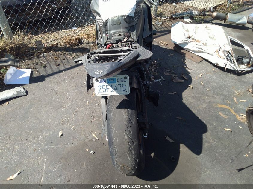 2016 YAMAHA YZFR6 C JYARJ16YXGA011336