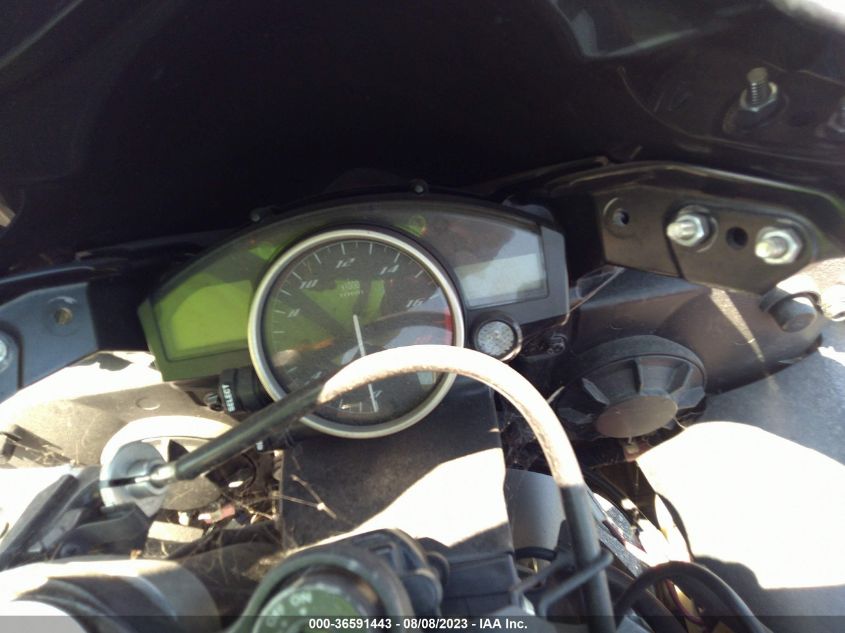 2016 YAMAHA YZFR6 C JYARJ16YXGA011336