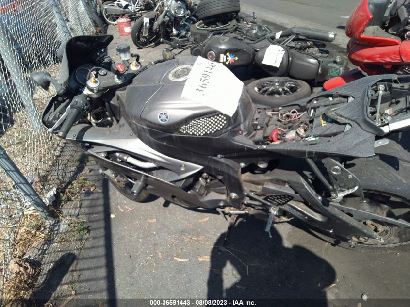 2016 YAMAHA YZFR6 C JYARJ16YXGA011336