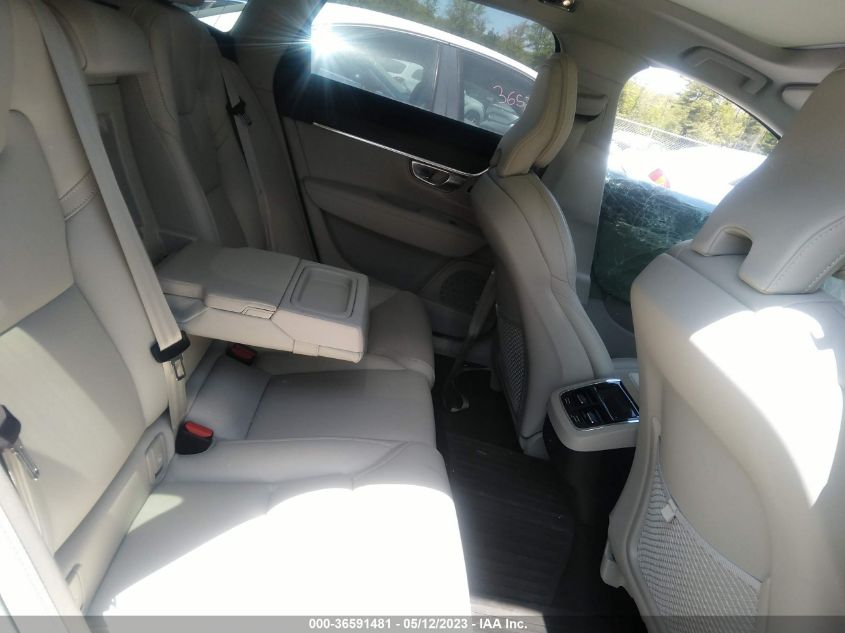 2021 VOLVO V90 CROSS COUNTRY YV4A22NL8M1136659