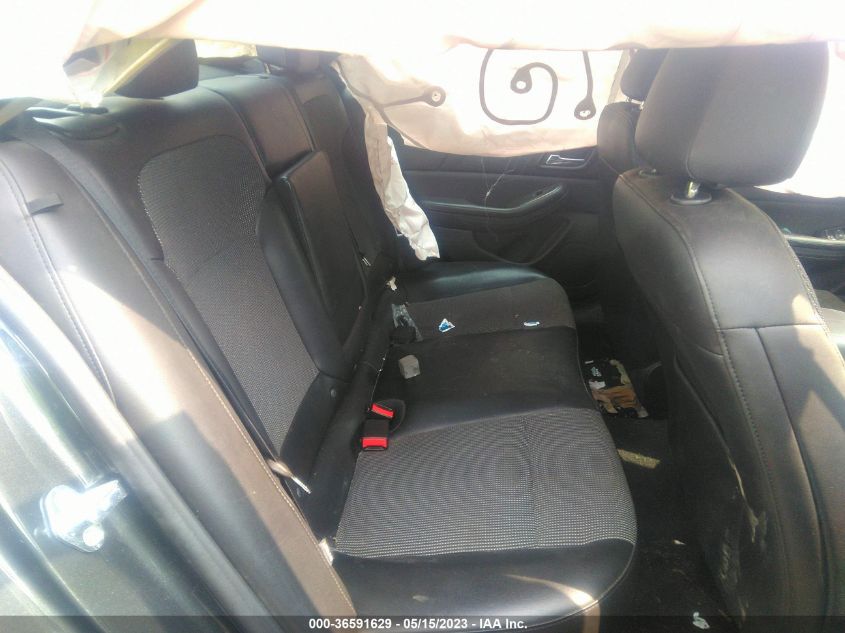 2015 CHEVROLET MALIBU LT - 1G11C5SLXFF335913
