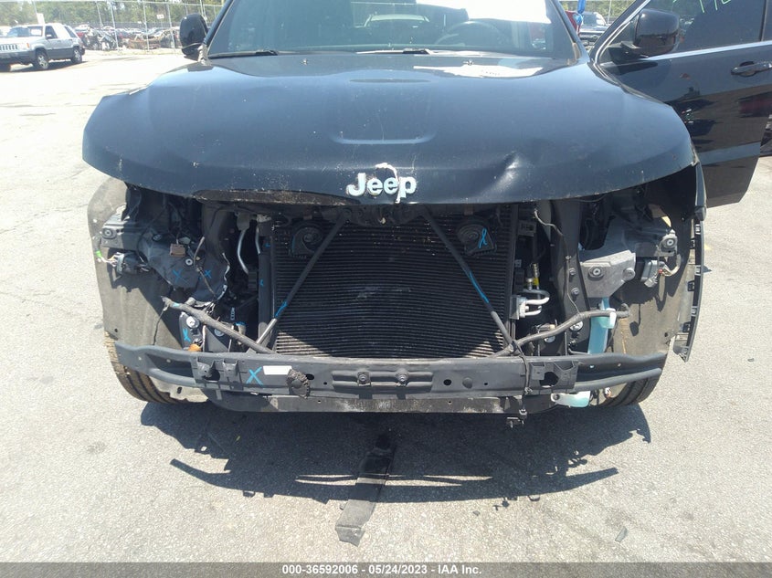 VIN 1C4RJFAG1HC843590 2017 JEEP GRAND CHEROKEE LAREDO