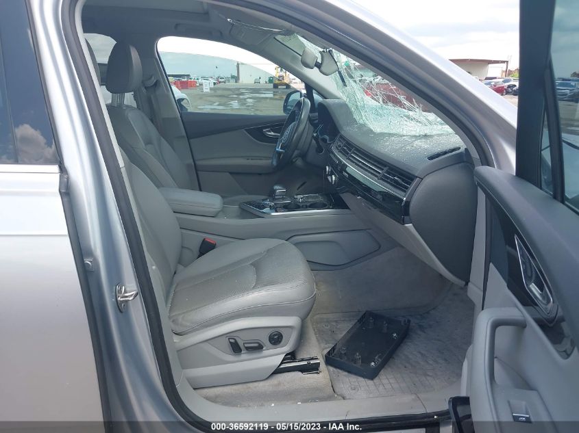 2017 AUDI Q7 PREMIUM PLUS - WA1LAAF73HD005177