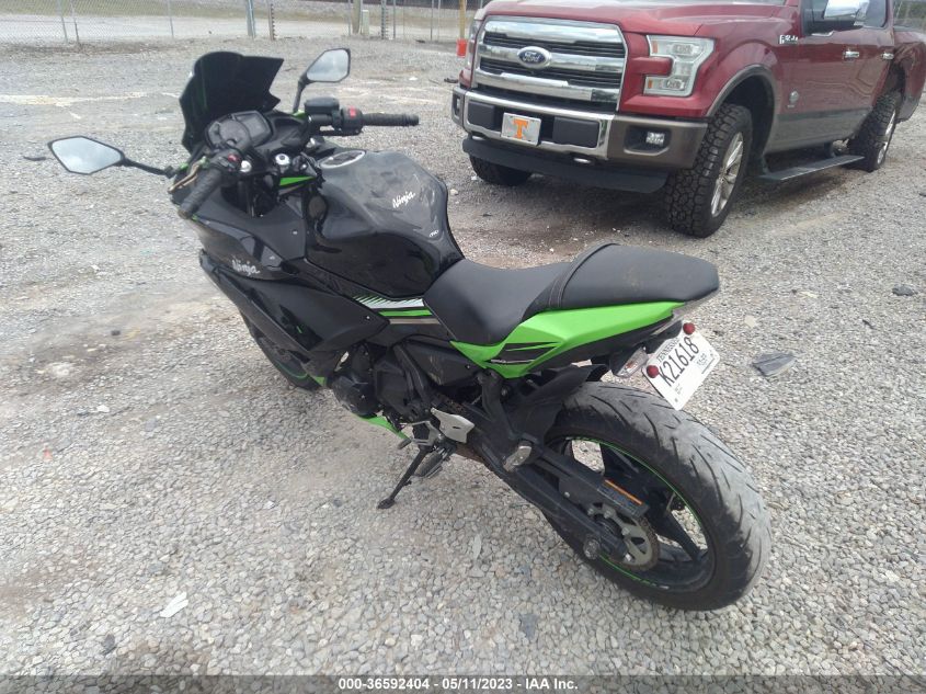 2017 KAWASAKI EX650 F - JKAEXEK19HDH02593