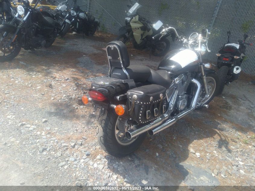 2000 HONDA VT1100 C 1HFSC1809YA403142