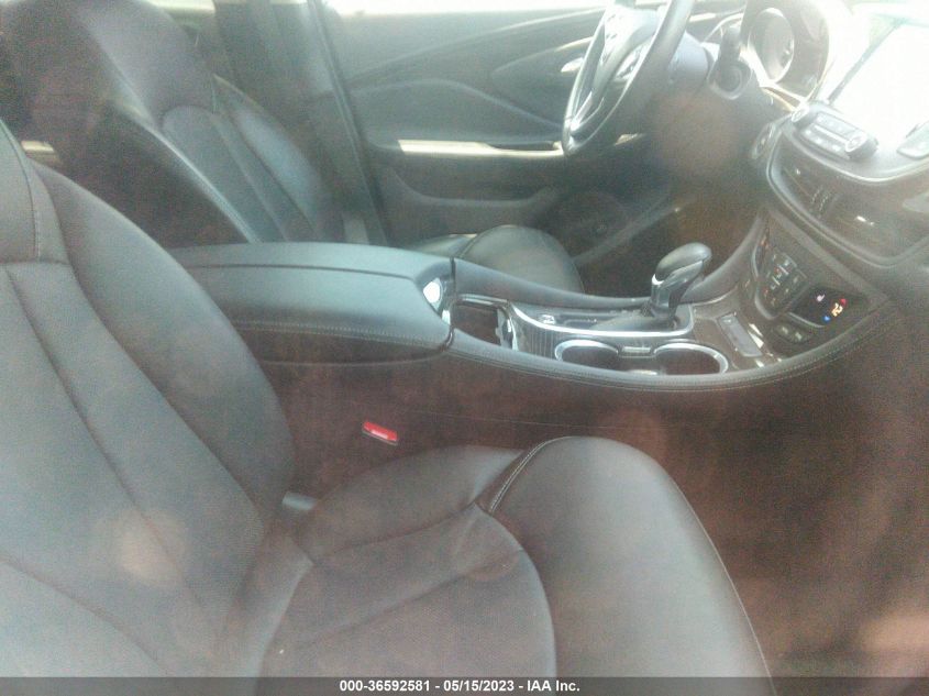 2020 BUICK ENVISION ESSENCE - LRBFXCSA3LD165940