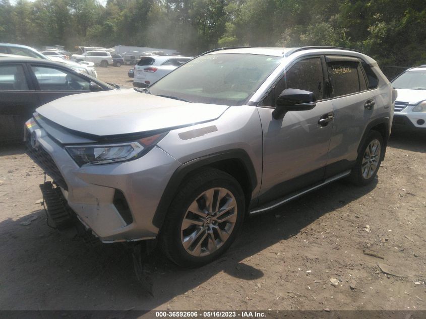 2019 TOYOTA RAV4 XLE PREMIUM - JTMA1RFV6KD041124
