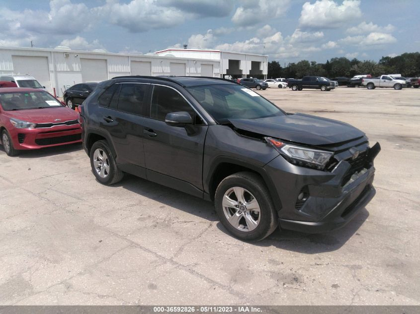 2020 TOYOTA RAV4 XLE - 2T3W1RFV3LC069653