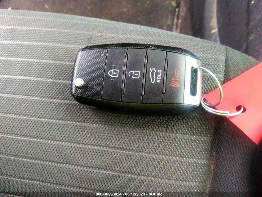 2015 KIA FORTE LX - KNAFX4A67F5413137