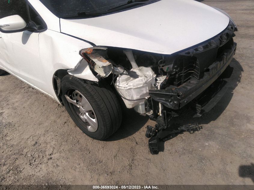 2015 KIA FORTE LX - KNAFX4A67F5413137