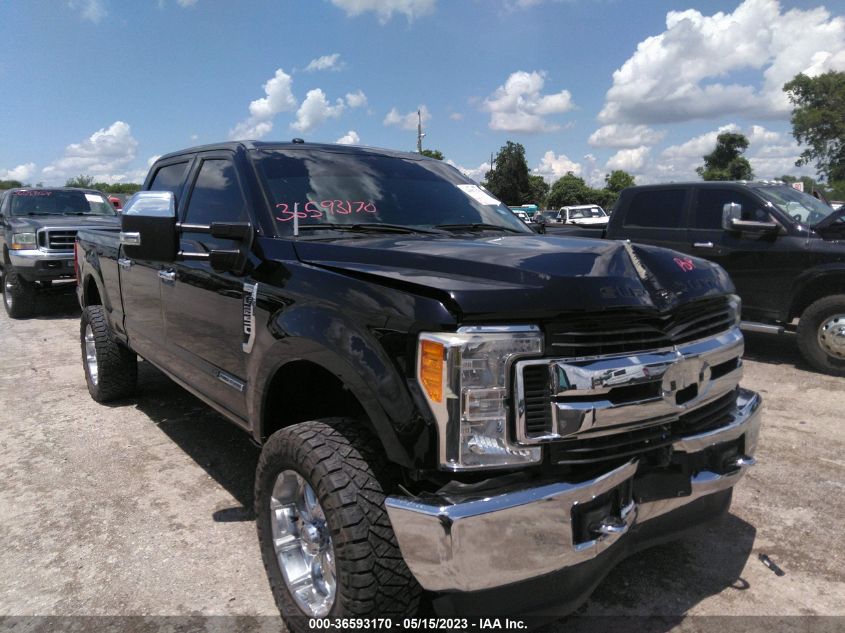 2017 FORD SUPER DUTY F-250 SRW LARIAT/PLATINUM - 1FT7W2BT0HEC20611
