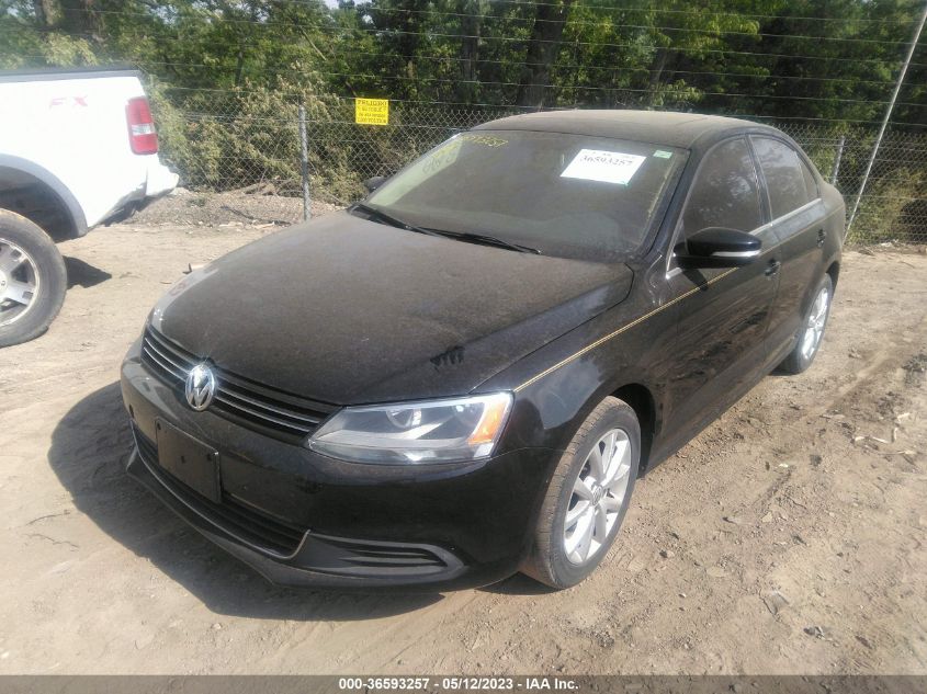 2013 VOLKSWAGEN JETTA SEDAN SE W/CONVENIENCE/SUNROOF - 3VWDP7AJ4DM252315