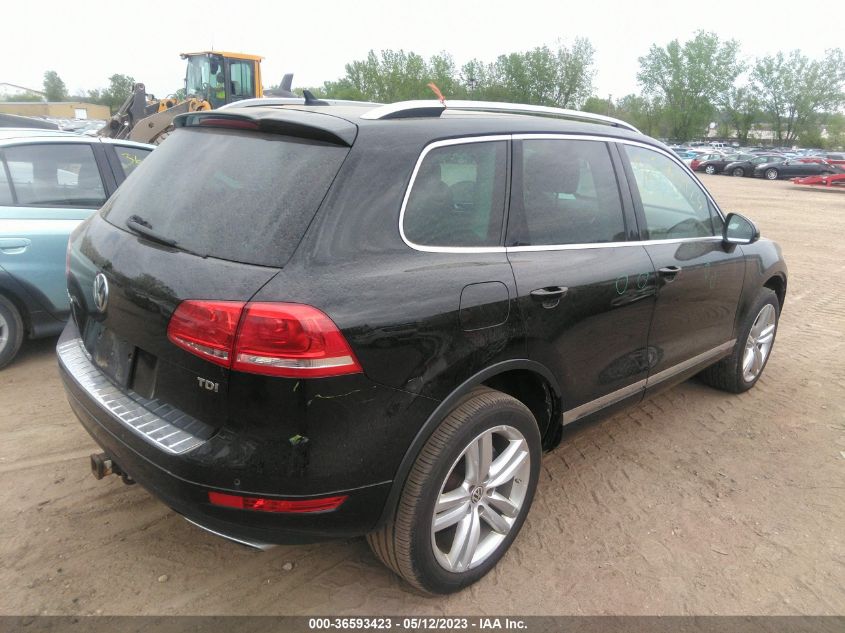 2013 VOLKSWAGEN TOUAREG EXEC WVGEP9BP0DD012160