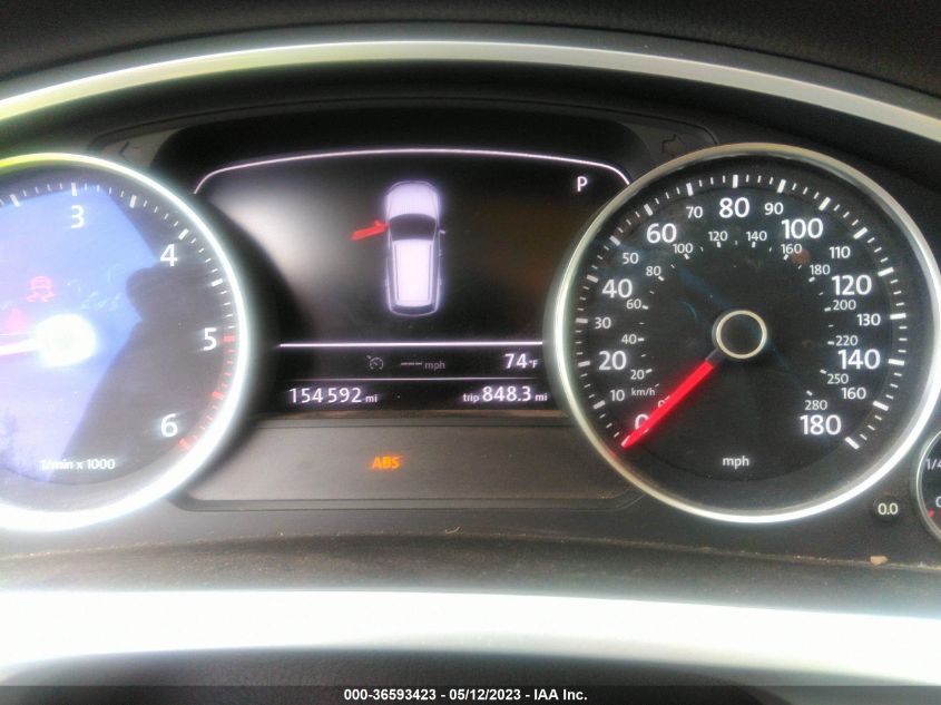 2013 VOLKSWAGEN TOUAREG EXEC WVGEP9BP0DD012160