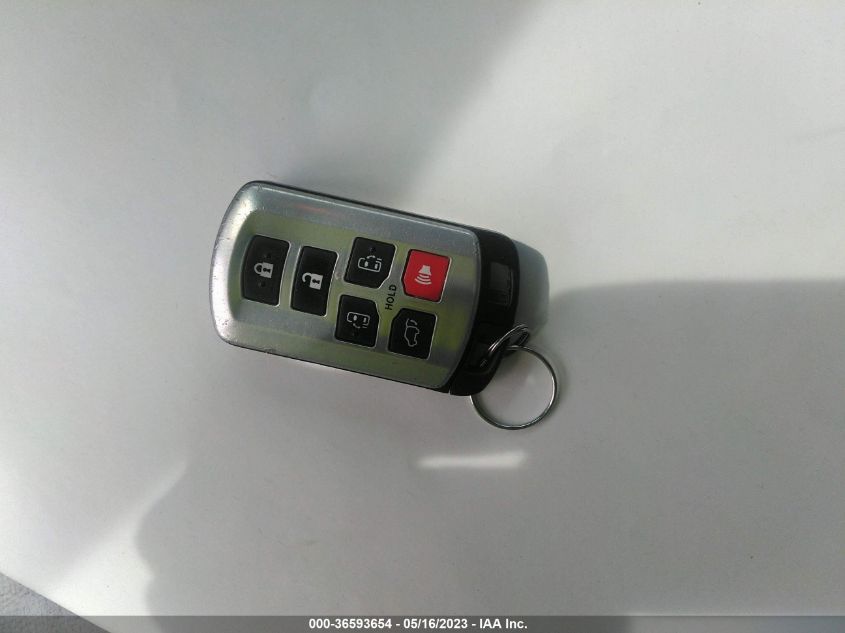2015 TOYOTA SIENNA XLE/XLE AAS/LTD - 5TDYK3DC2FS657276