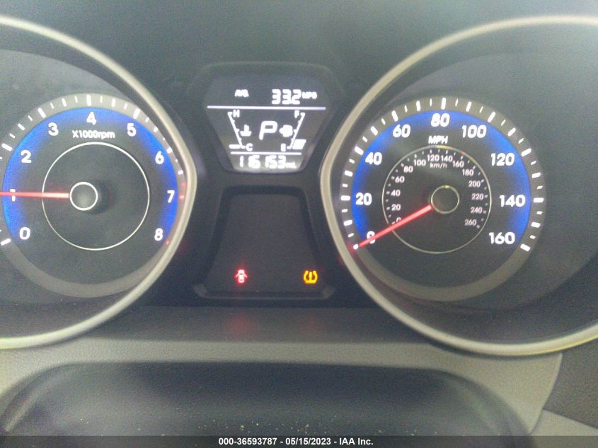 2014 HYUNDAI ELANTRA SE - KMHDH4AE5EU029193