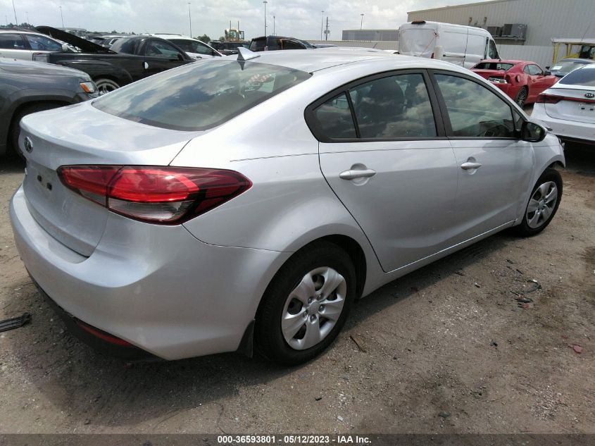 2018 KIA FORTE LX - 3KPFK4A76JE195070