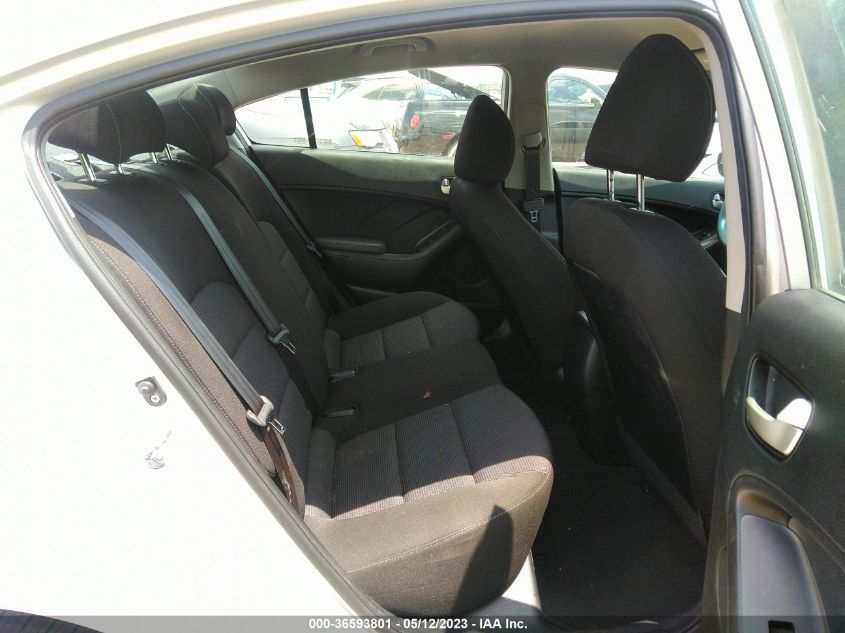 2018 KIA FORTE LX - 3KPFK4A76JE195070