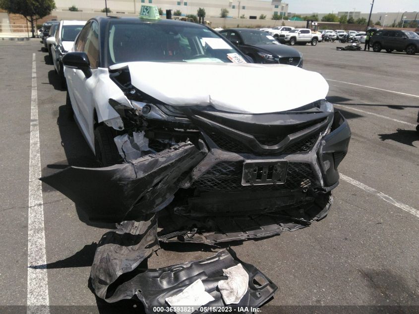 2019 TOYOTA CAMRY XSE - 4T1B61HK8KU200974