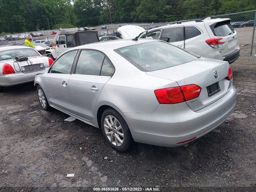 2014 VOLKSWAGEN JETTA SEDAN SE W/CONNECTIVITY - 3VWD07AJ3EM361600