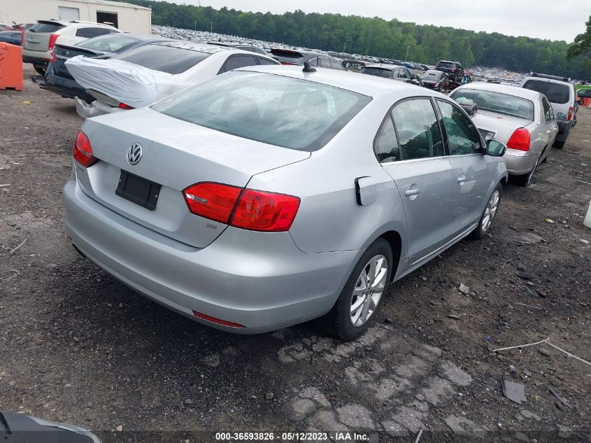 2014 VOLKSWAGEN JETTA SEDAN SE W/CONNECTIVITY - 3VWD07AJ3EM361600