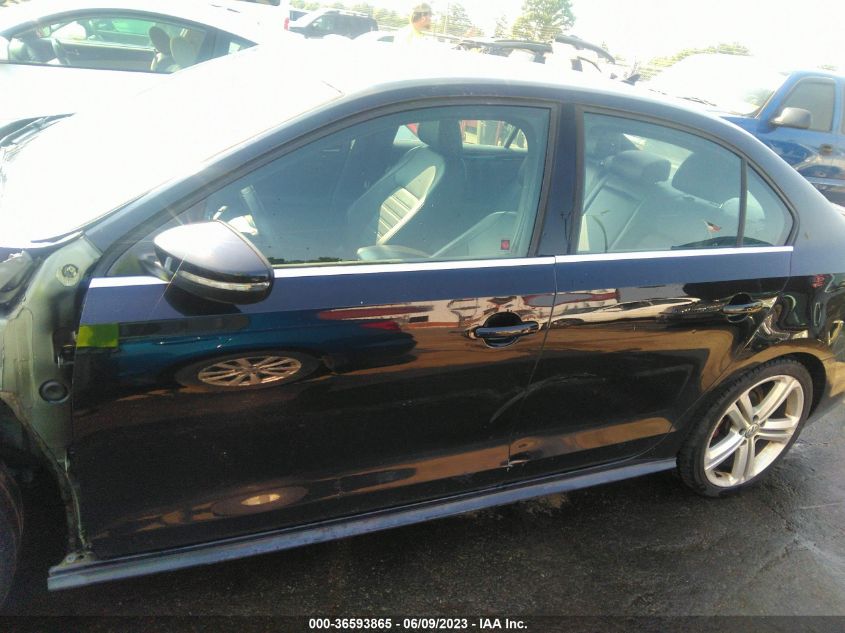 2016 VOLKSWAGEN JETTA SEDAN 2.0T GLI SEL - 3VW4S7AJ7GM337250