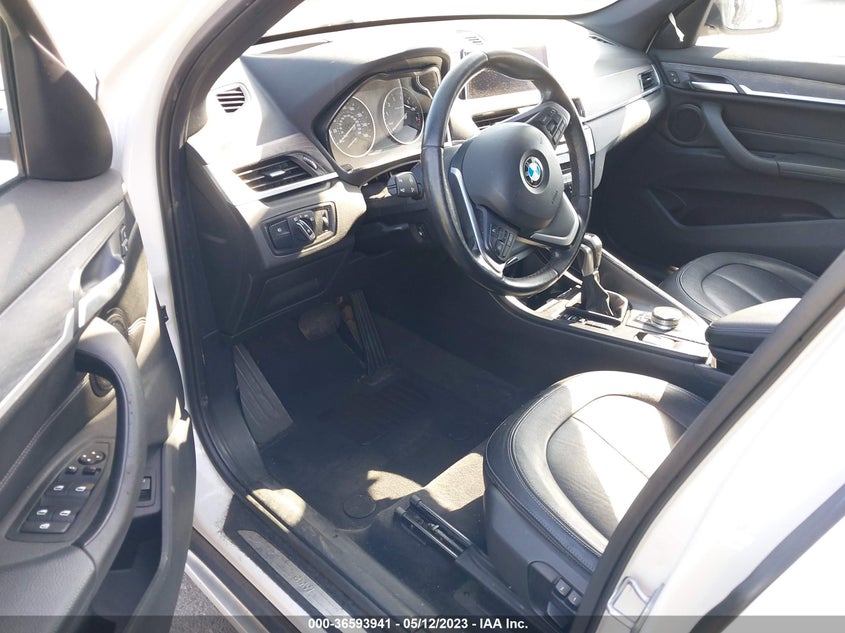 VIN WBXHT3Z36H4A56396 2017 BMW X1 XDRIVE28I