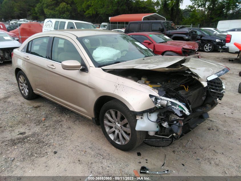 2013 CHRYSLER 200 TOURING - 1C3CCBBB6DN610061