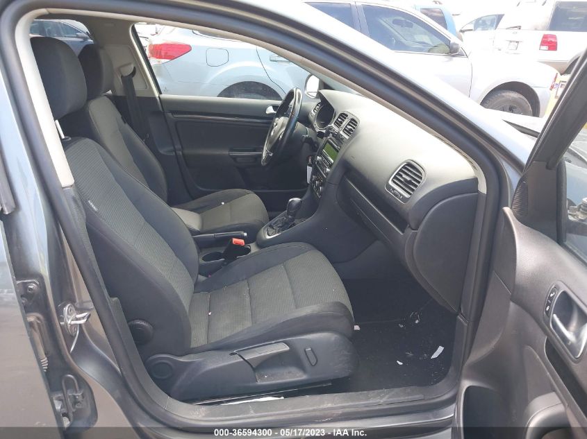 2013 VOLKSWAGEN JETTA SPORTWAGEN S - 3VWPP7AJ7DM646971