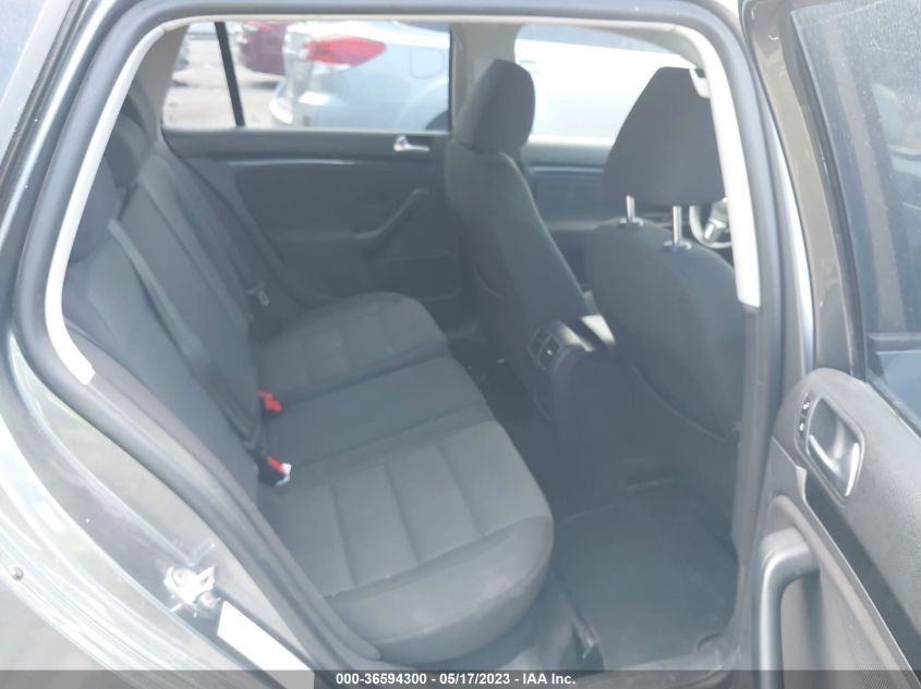2013 VOLKSWAGEN JETTA SPORTWAGEN S - 3VWPP7AJ7DM646971
