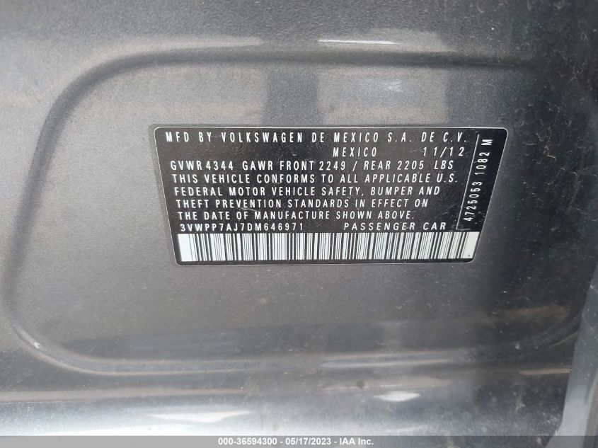 2013 VOLKSWAGEN JETTA SPORTWAGEN S - 3VWPP7AJ7DM646971