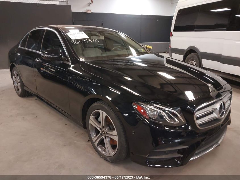 2019 MERCEDES-BENZ E-CLASS E 300 - WDDZF4KB1KA611167