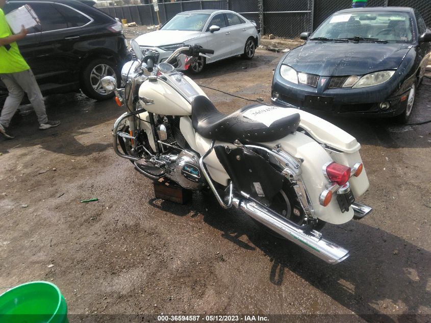 2015 HARLEY-DAVIDSON FLHR ROAD KING - 1HD1FBM11FB650968
