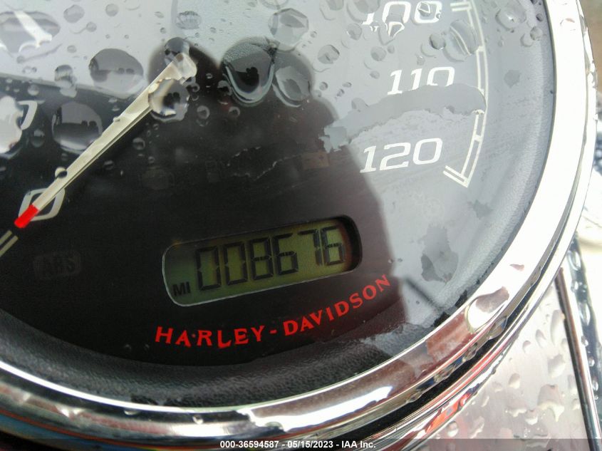 2015 HARLEY-DAVIDSON FLHR ROAD KING - 1HD1FBM11FB650968