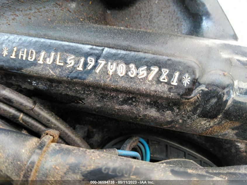 2007 HARLEY-DAVIDSON FXST CUSTOM 1HD1JL5197Y035781