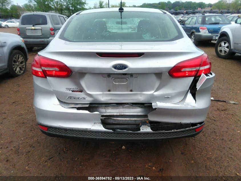 2017 FORD FOCUS SE - 1FADP3F25HL291862