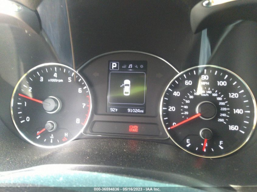2017 KIA FORTE5 EX - KNAFX5A88H5701470