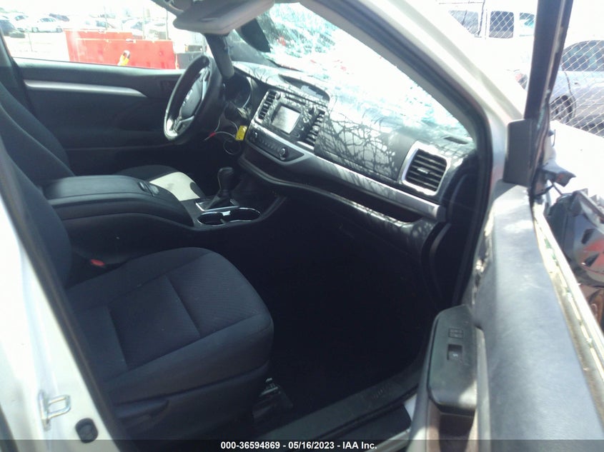 VIN 5TDZZRFH0KS310356 2019 TOYOTA HIGHLANDER LE PLUS