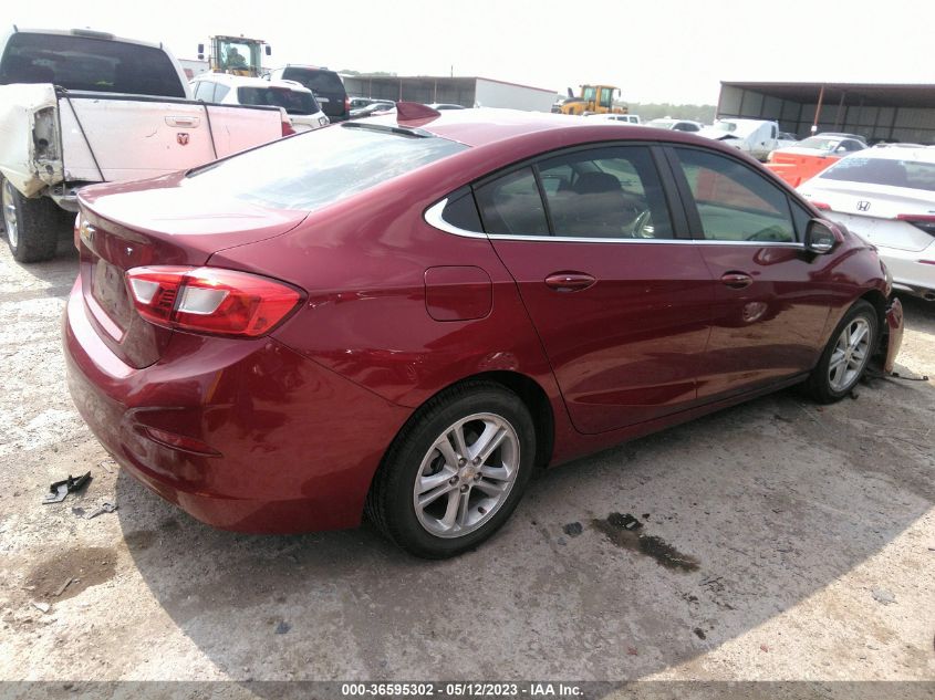 2018 CHEVROLET CRUZE LT - 1G1BE5SM5J7235938