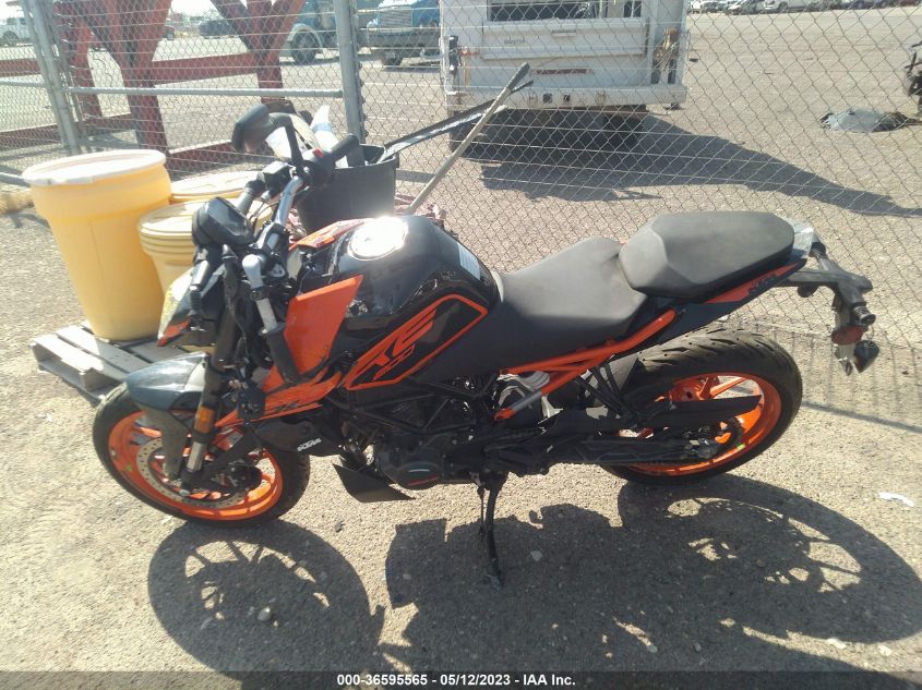 2022 KTM 200 DUKE MD2JPC40XNC037634
