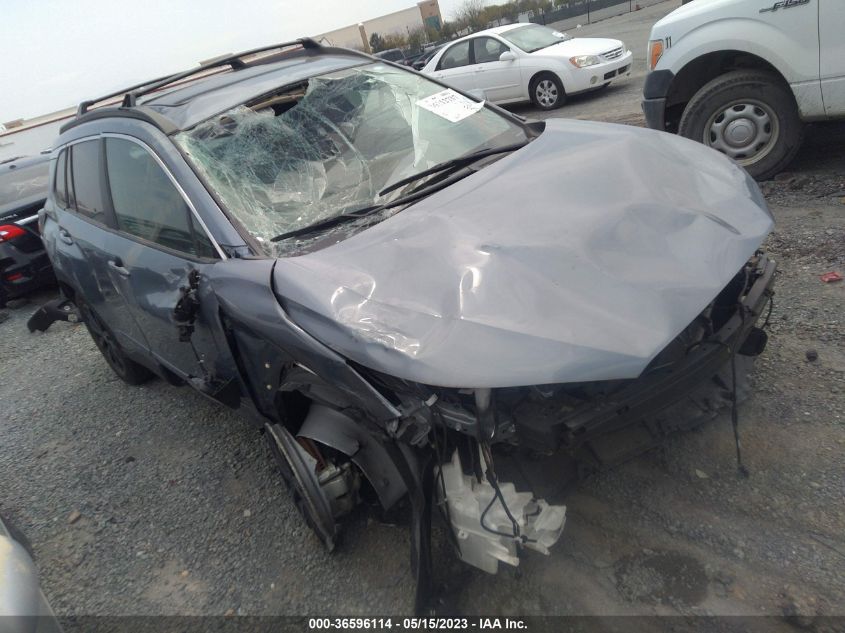 2022 TOYOTA COROLLA CROSS XLE - 7MUDAAAG5NV002112