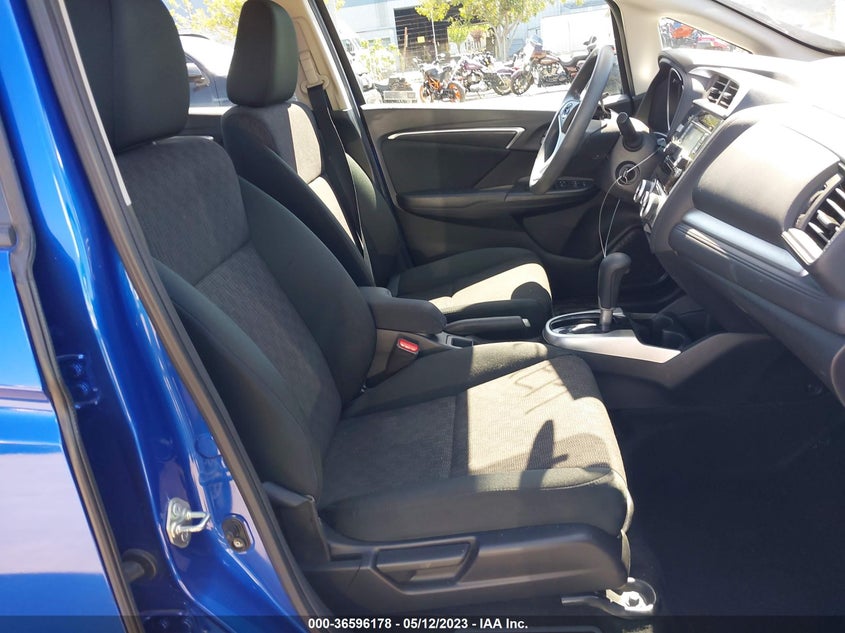 VIN 3HGGK5H55HM710396 2017 HONDA FIT LX