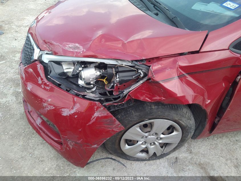 2016 KIA FORTE LX - KNAFX4A6XG5499934