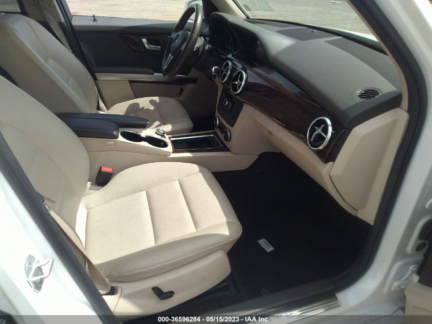 2015 MERCEDES-BENZ GLK-CLASS GLK 350 - WDCGG5HB6FG437833