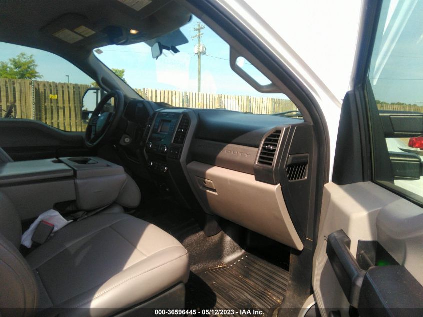 2017 FORD SUPER DUTY F-250 SRW LARIAT/PLATINUM - 1FT7W2B64HEE40747